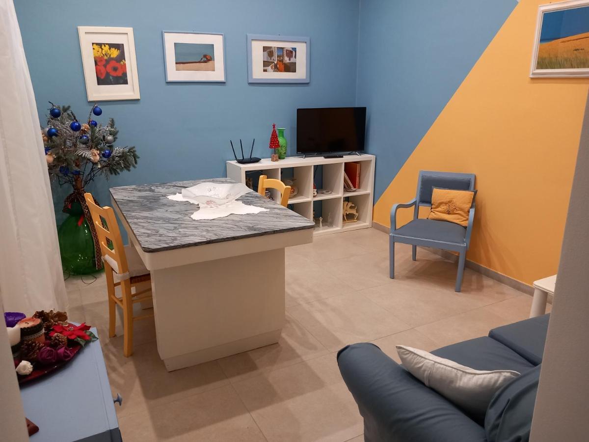 Casa Vacanze Rosa Aci Trezza Exterior foto